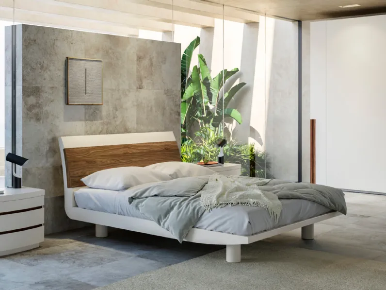 Letto in legno laccato bianco e testiera con inserto in frassino naturale Lekurve di Fazzini