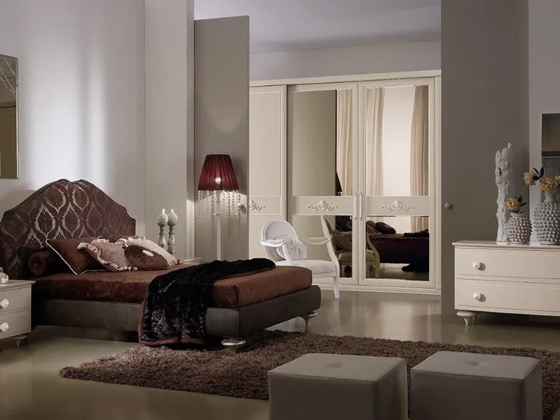 Letto con testiera imbottita Morfeo M210 di Ferretti e Ferretti