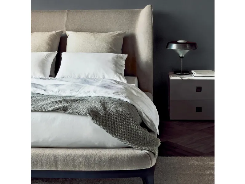 Letto Dragonfly in tessuto con testiera di Flexform