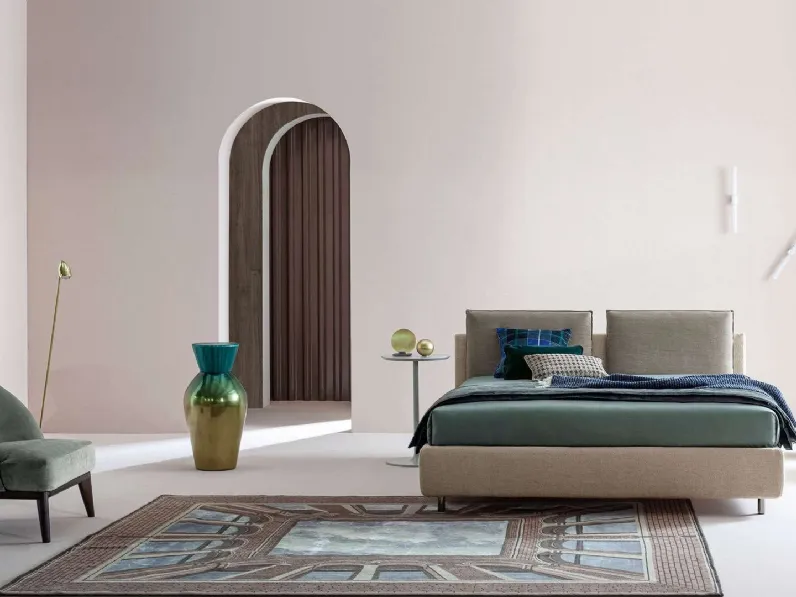 Letto matrimoniale in tessuto Frick di Twils