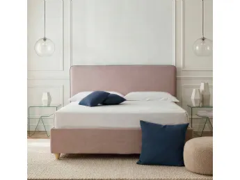 Il letto Iside di Rinaldi Group unisce design elegante e comfort supremo.