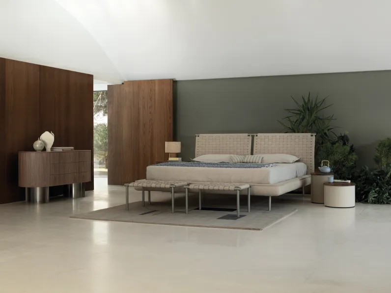 Letto con testiera in pelle Jared di Cierre Imbottiti