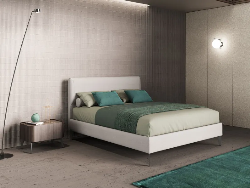 Letto imbottito Lenox di Novaluna