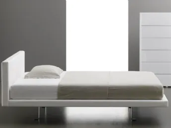 Letto Leopoldo di Majerna Letti: design essenziale, comfort senza tempo.