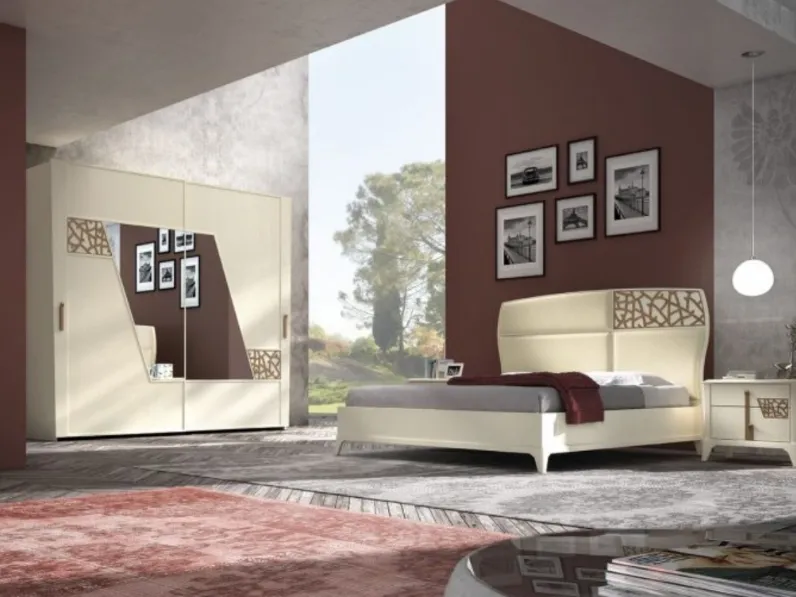 Letto Manhattan art 6084 con testiera imbottita di Padovani Mobili