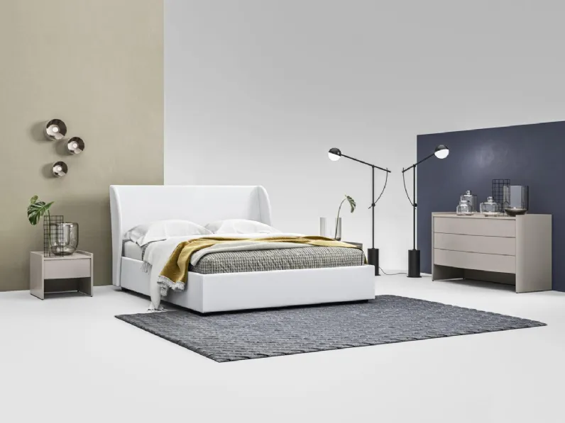 Letto in tessuto imbottito con testiera sagomata Giza GL15 di Marka Total Living