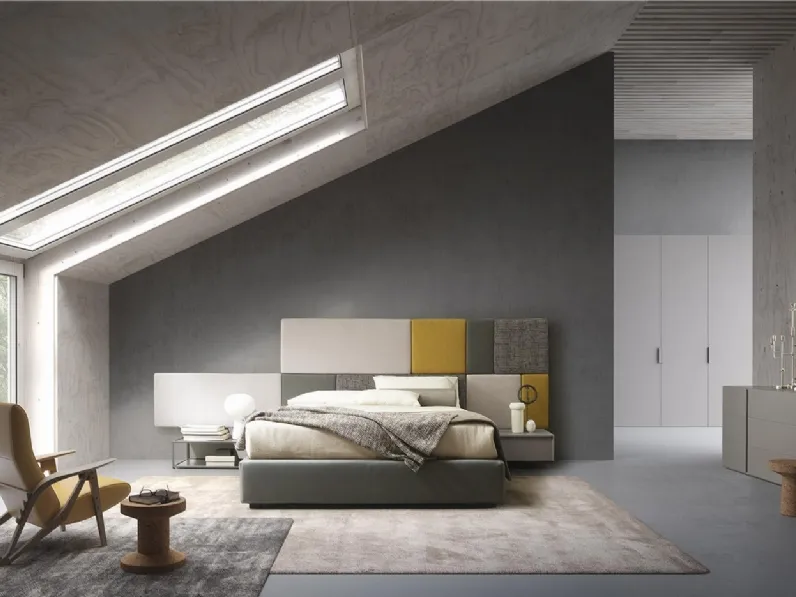 Letto sommier Tetris con testiera boiserie in tessuto imbottito di Mobilgam