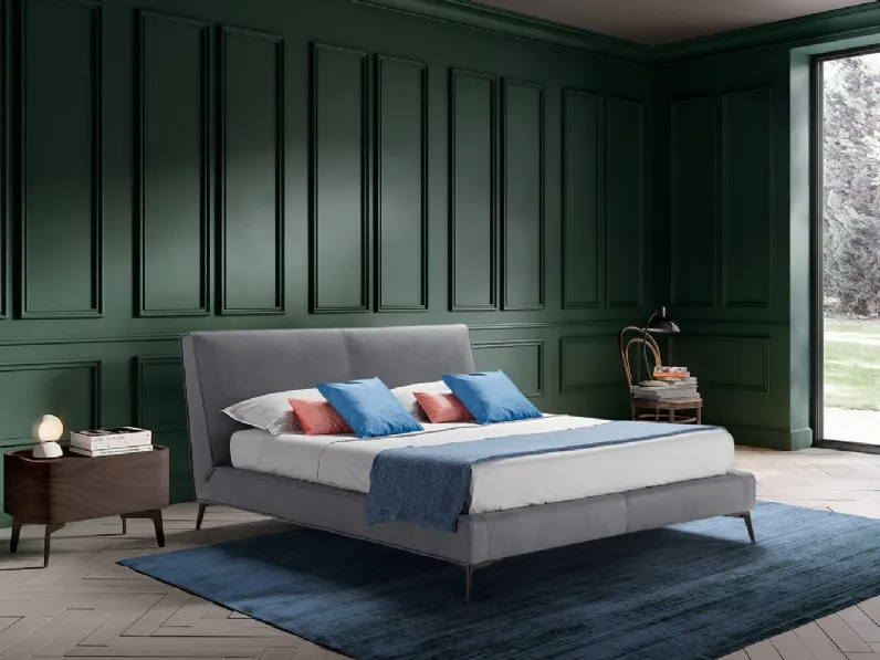 Letto in tessuto con testiera Monza di Novaluna