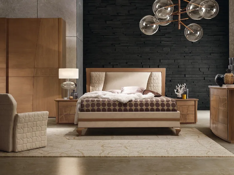 Letto Motivi L1MON con testiera in ecopelle e legno finitura Avana scuro di Ferretti e Ferretti