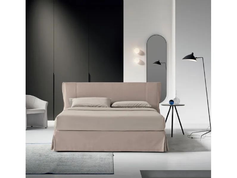 Letto in tessuto con testiera Manto di Nefi Italia