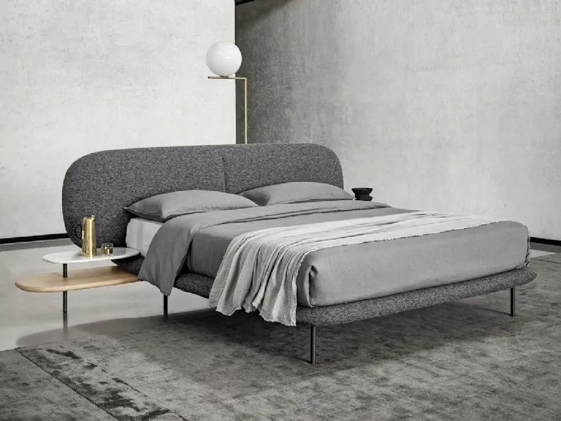 Letto con testiera in tessuto Neyo di Alf Da Frè