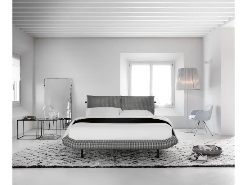 Letto imbottito Noah di Noctis