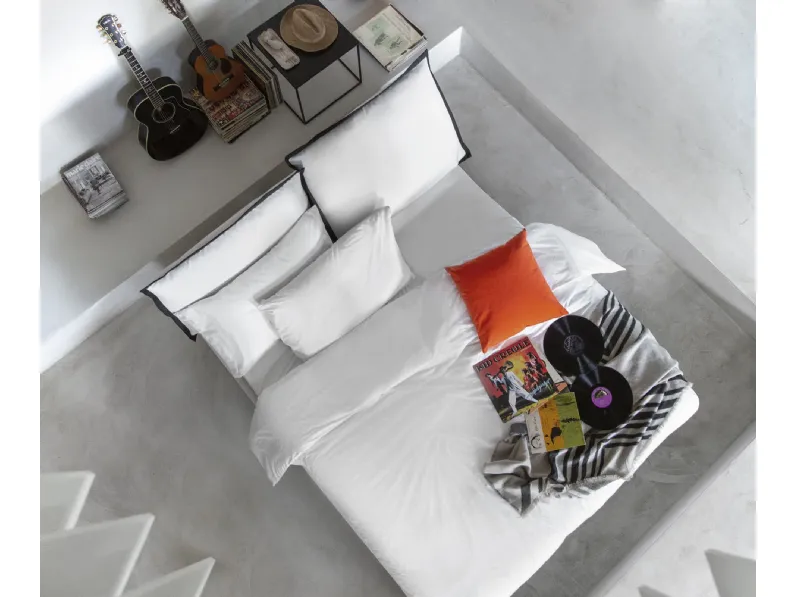 Letto moderno So Pop in tessuto imbottito di NoctisLetto moderno So Pop Bicolor in tessuto imbottito di Noctis
