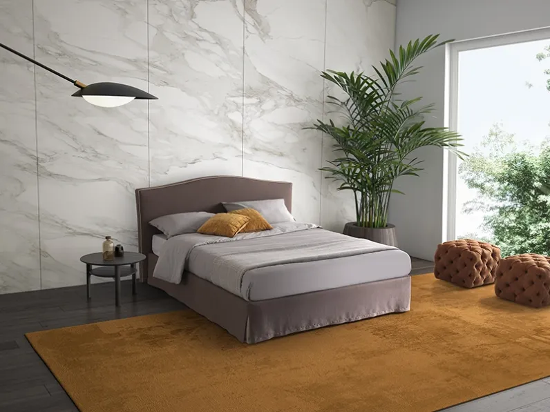 Letto Notte con testiera sagomata di GR Salotti