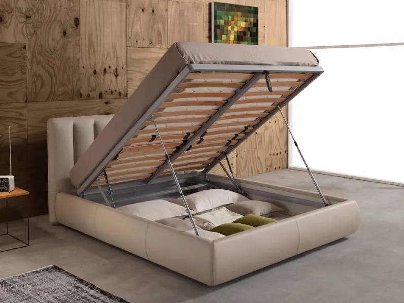 Letto in pelle con box contenitore Roy di Novaluna