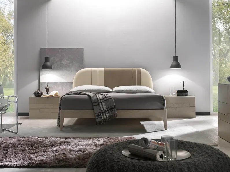 Letto imbottito One 03 di Passione Italiana