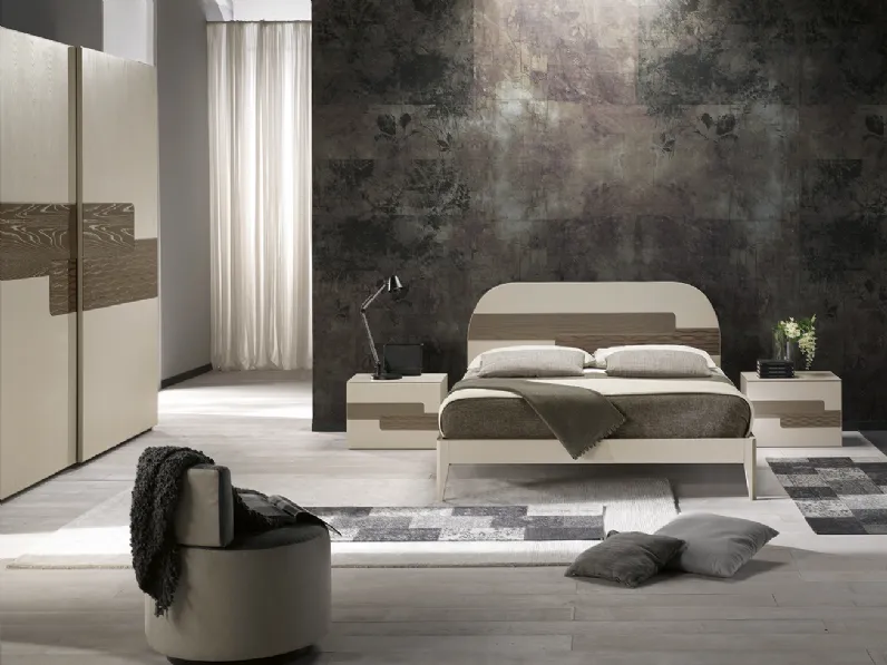 Letto con testiera One 04 di Passione Italiana