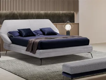 Il letto imbottito Origami Slim di Novaluna unisce design moderno e comfort unico.