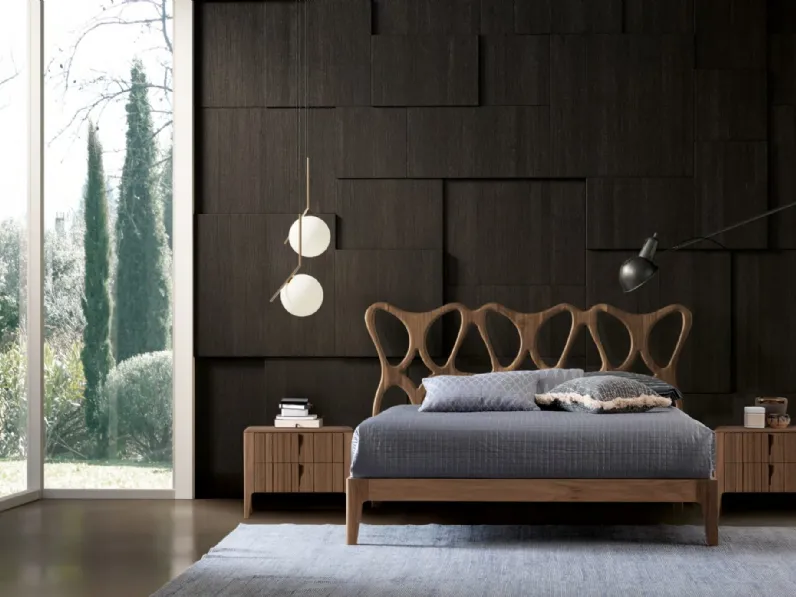 Letto Pedrera in legno con testiera di Modesign