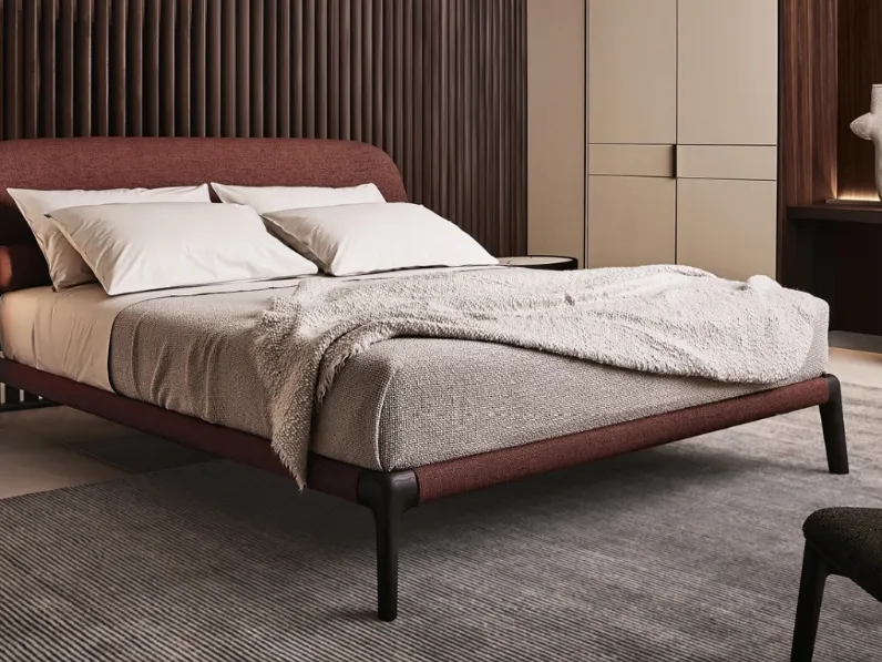 Letto in tessuto Curve di Poliform