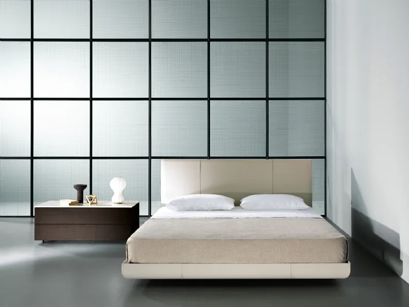 Letto matrimoniale Sadoru di Porro