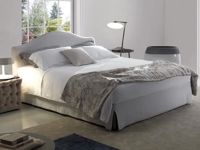 Letto Rigoletto con testiera sagomata e box contenitore di Barzaghi Salotti