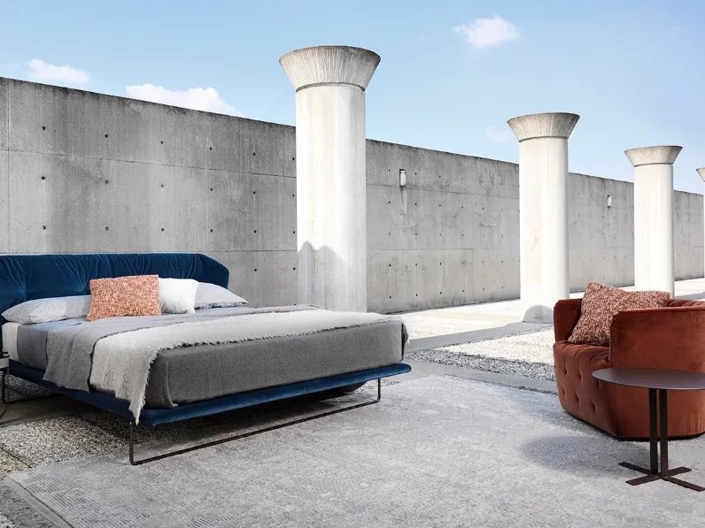 Letto con testiera New York Air di Saba