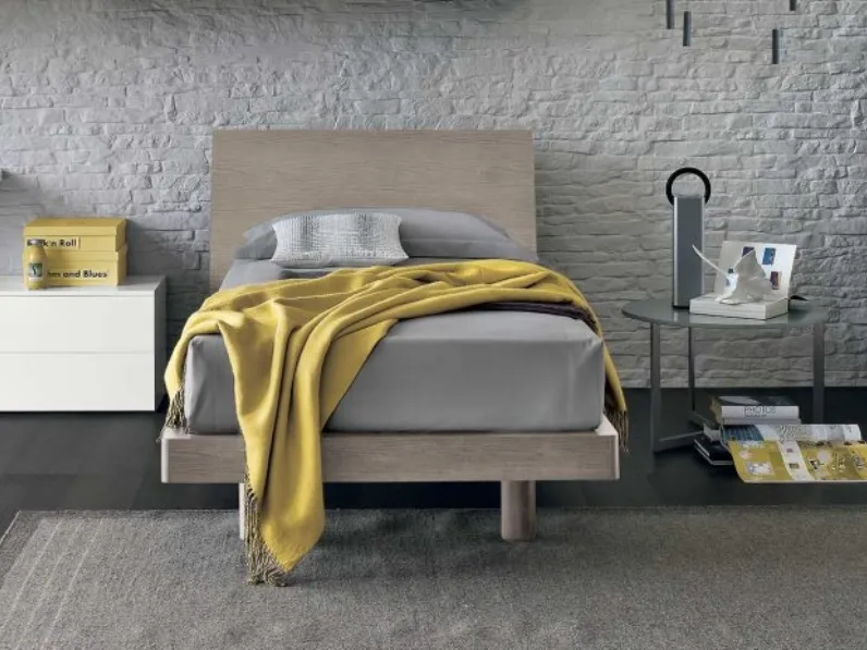 Letto singolo con testiera Clio di Tomasella