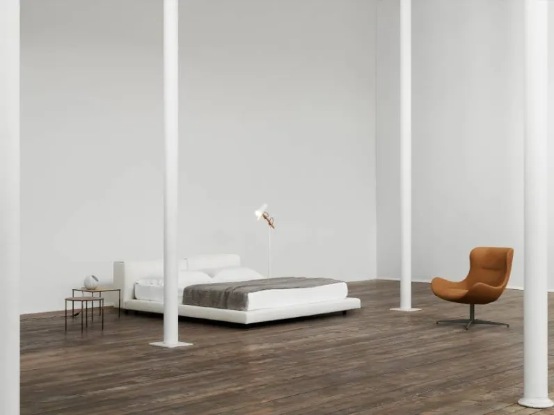 Letto imbottito Softwall Bed di Living Divani