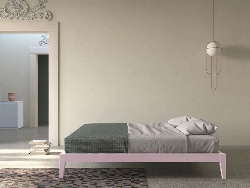 Letto Sommier 1697 in legno laccato rosa di Fratelli Mirandola
