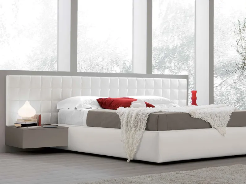 Letto con testiera Maya Boiserie di Spagnol Mobili