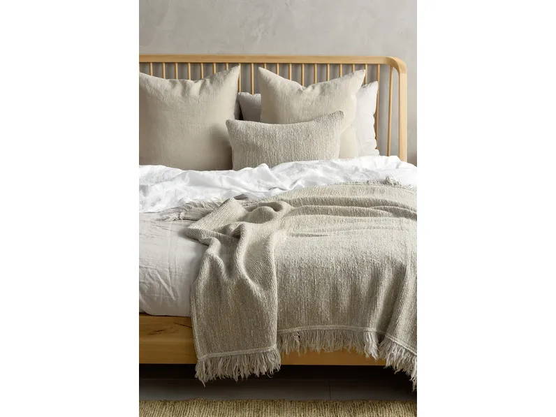 Letto Spindle in rovere di Ethnicraft
