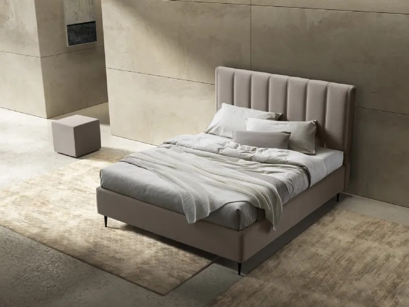 Letto matrimoniale con testiera trapuntata Mia di Stilfar Italia