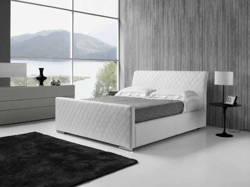 Letto in pelle trapuntato e imbottito Glamour di Tancredi salotti