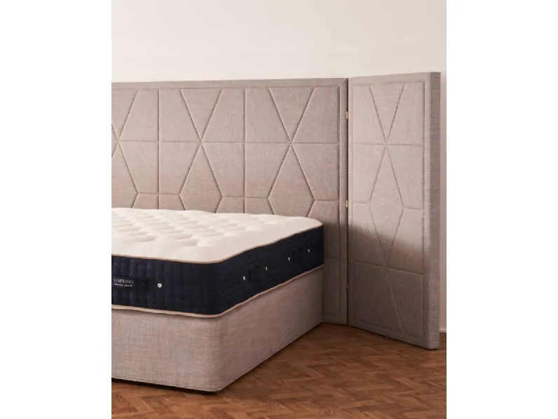 Letto con testiera Grand Berkeley di Vispring