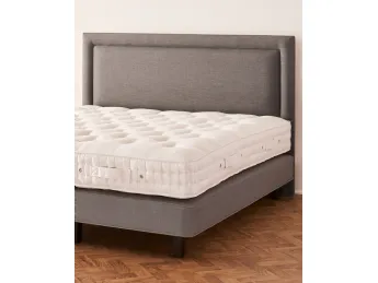 Il letto matrimoniale Theia di Vispring unisce eleganza e comfort supremo.