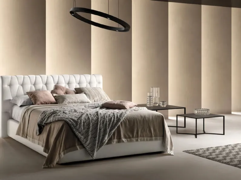 Letto in ecopelle con testiera trapuntata Unique di Bside