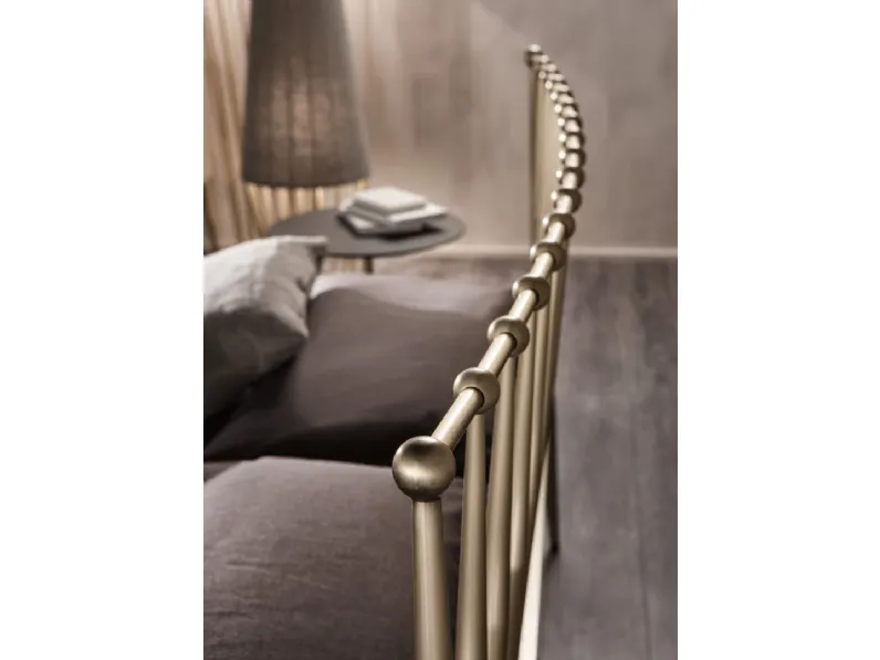 Letto in metallo Urbino di Cantori