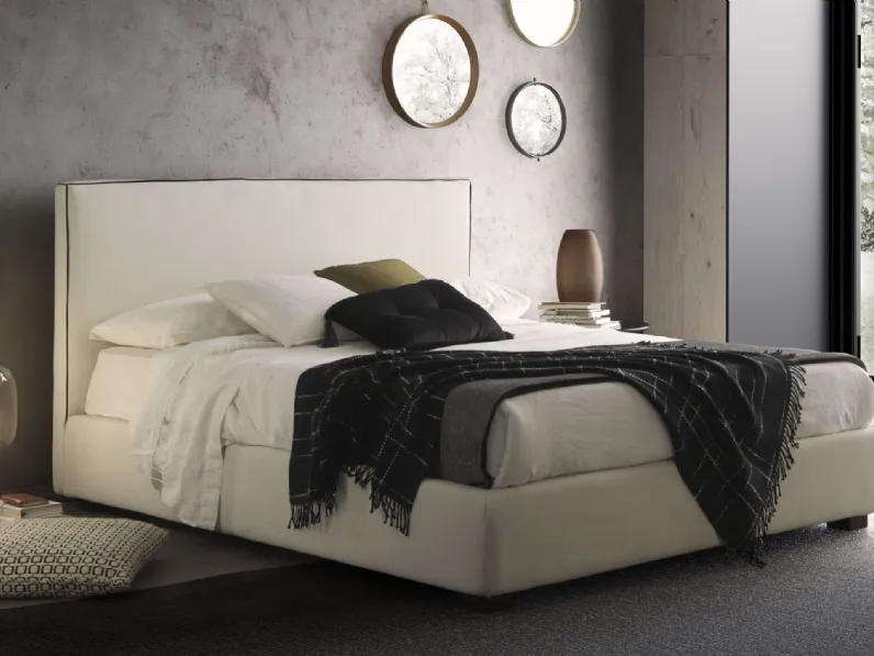 Letto con testiera Gross Grain di Valentini