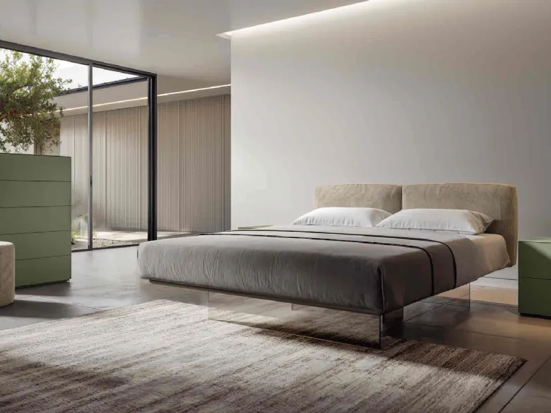 Letto imbottito Slim di Veneran