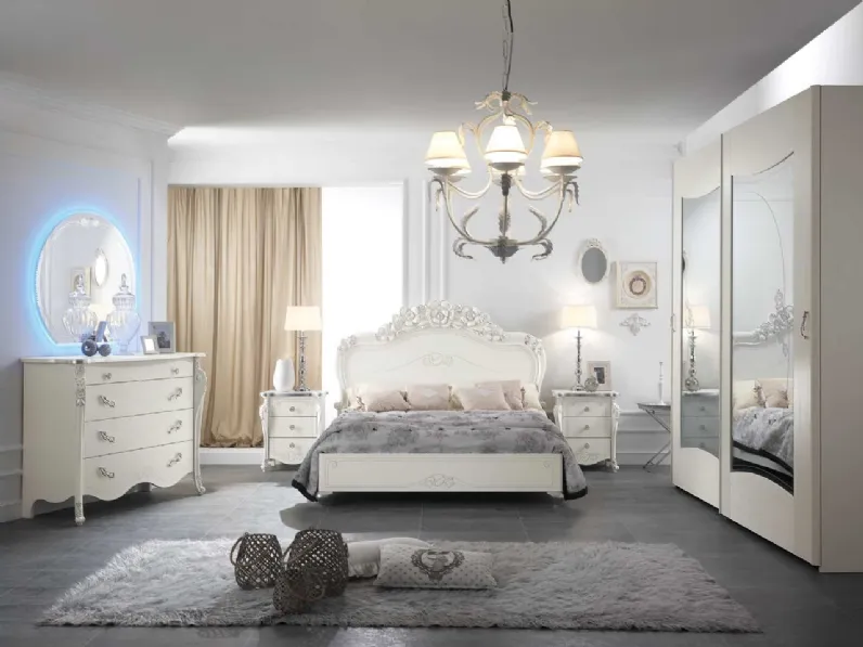 Letto in Frassino Bianco con testiera intagliata Viola di Mobil Più