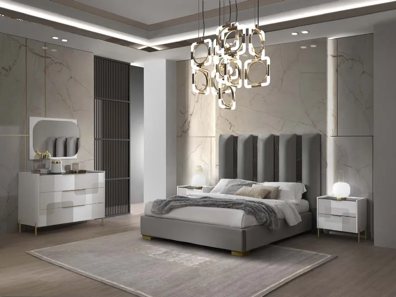 Letto Fantasy Luxury con testiera di Mobil Più