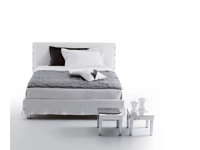 Letto in tessuto White di Horm
