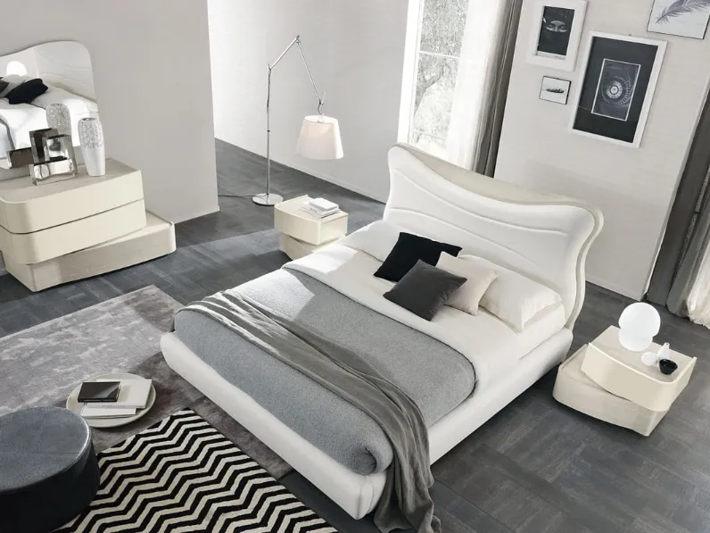 Letto Wind imbottito di Adriatica
