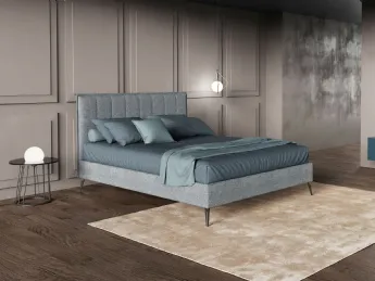 Il letto imbottito York di Novaluna unisce design elegante e comfort superiore.