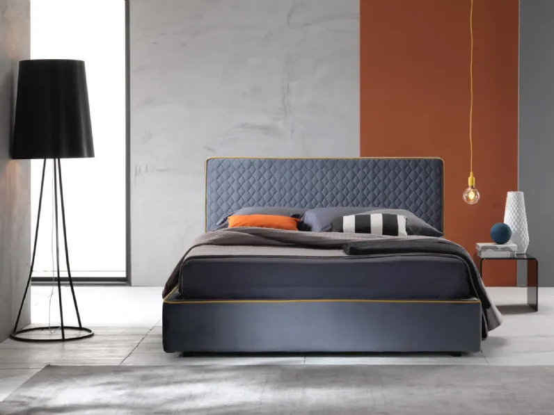 Letto Young di Susan imbottiti