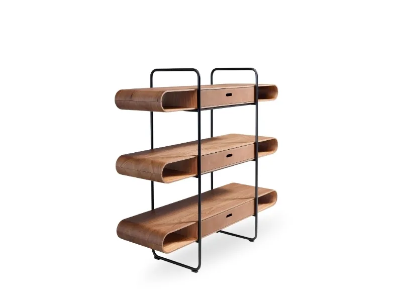 Libreria Apelle in metallo con ripiani in legno e cassetti in cuoio di Midj