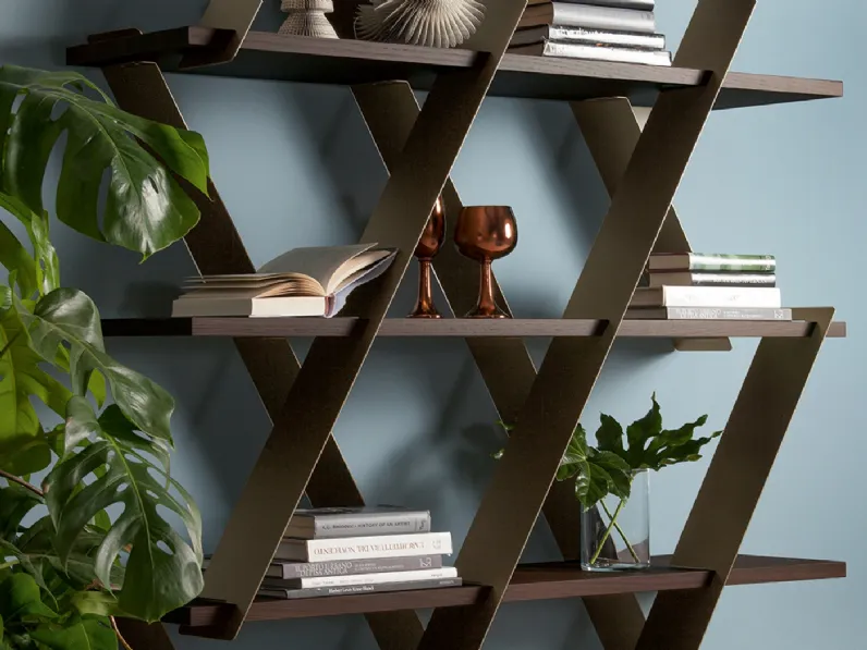 Libreria divisoria Castle in metallo con ripiani in legno di Tonin Casa