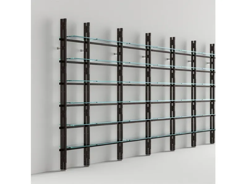 Libreria moderna Hemingway in legno massello con ripiani in vetro di Tonelli