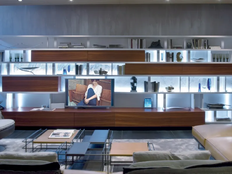 Libreria in legno e laccato Living TV 10 di Turati T4